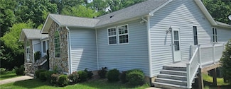 607 Van Dr, Durham, NC 27703
