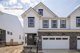 2097 Glenmont, Brunswick, OH 44212