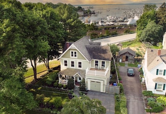 19 Prospect Hill Rd, Groton, CT 06340