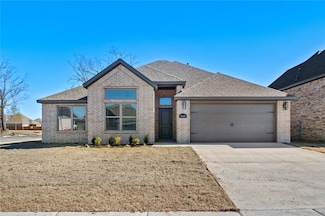 4644 W Triangle St, Fayetteville, AR 72704