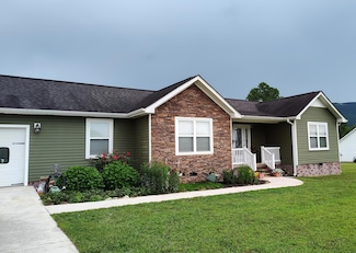 936 E Valley Rd, Whitwell, TN 37397