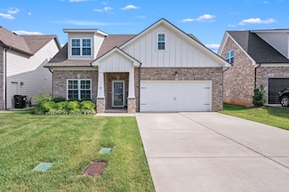 319 Edna May Dr, Murfreesboro, TN 37128