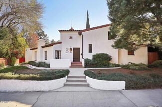 3216 Oakshire Dr, Los Angeles, CA 90068