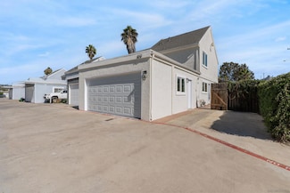 3101 King Arthurs Ct, Spring Valley, CA 91977