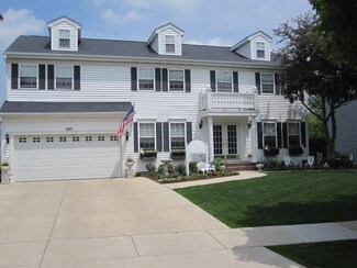 1017 Victoria Dr, Fox River Grove, IL 60021