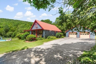 1061 Granger Hollow Rd, North Bennington, VT 05257