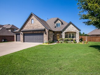 4712 N Maple Ave, Broken Arrow, OK 74012