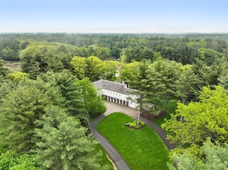 75 Buttricks Hill Dr, Concord, MA 01742