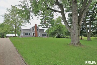 800 W Singing Woods Rd, Edelstein, IL 61526