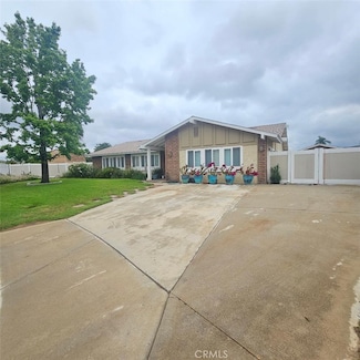 4812 Harwood Ct, Riverside, CA 92509