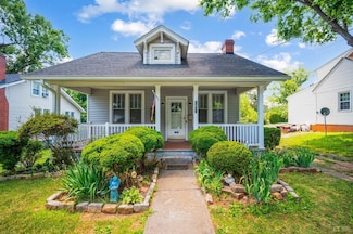 1401 Liggates Rd, Lynchburg, VA 24502