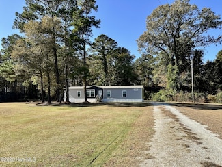 6177 James B White Hwy N, Whiteville, NC 28472