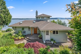211 SE Totten Shores Dr, Shelton, WA 98584