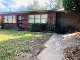 1225 E Fortuna St, Wichita, KS 67216