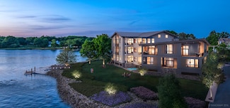 35 Badgers Island W Unit 301, Kittery, ME 03904