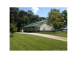 7978 S West Washington School Rd, Fredericksburg, IN 47120