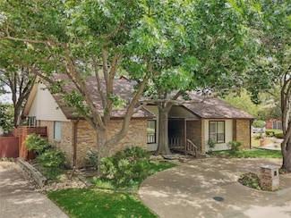 202 Rainbow Cir, Rockwall, TX 75032
