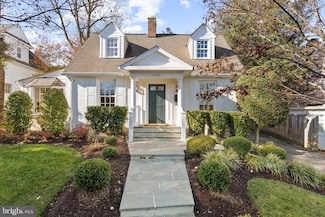 6032 Fort Hunt Rd, Alexandria, VA 22307