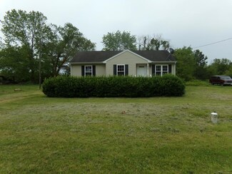 27147 Redwood Rd, Onancock, VA 23417