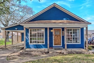 3206 Vernon St, Nederland, TX 77627