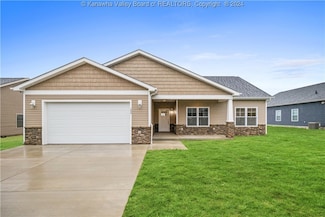 199 Lenore Cir, Fraziers Bottom, WV 25082