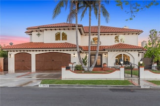 2872 Tigertail Dr, Los Alamitos, CA 90720