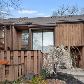 4968 Smoketalk Ln Unit 3, Westerville, OH 43081