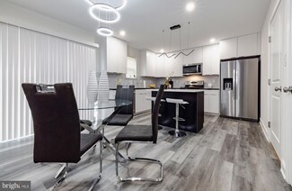 68 S Holland St, Lindenwold, NJ 08021