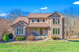 4620 Deepwood Ct, Louisville, KY 40241
