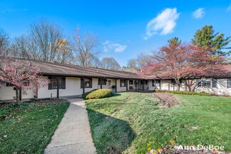 221 Bona Vista Dr NW Unit 31, Grand Rapids, MI 49504