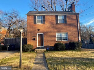 1517 Elson St, Takoma Park, MD 20912