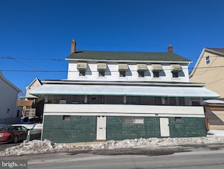 225 W Patterson St, Lansford, PA 18232