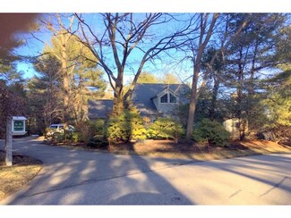21 Little Harbor Rd, New Castle, NH 03854