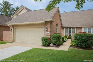 42713 Jason Ct, Sterling Heights, MI 48313