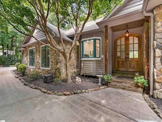 119 Foxboro Rd, Travelers Rest, SC 29690