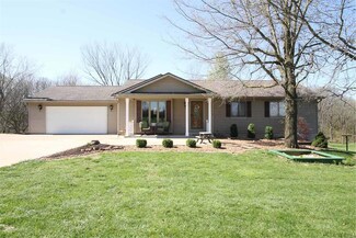 33599 E Dutch Ln, Brighton, IL 62012