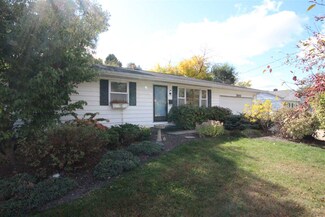 2013 Wood St, Elkhart, IN 46516