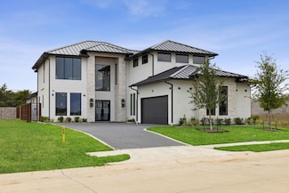 424 Regal Ln, Irving, TX 75039