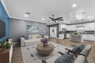 321 Briarwood Dr, Baytown, TX 77520