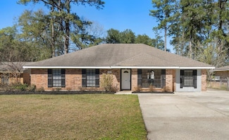 104 Robinhood Dr, Covington, LA 70433