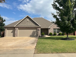 4400 SW Bermuda Ave, Bentonville, AR 72712