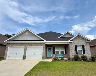 106 Sandpiper Ln, Dothan, AL 36301