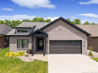 4694 Red Tail Ridge, Jeffersonville, IN 47130