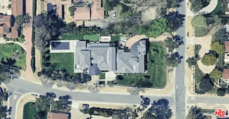 5717 Round Meadow Rd, Hidden Hills, CA 91302