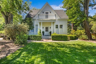1801 Bodega Ave, Petaluma, CA 94952