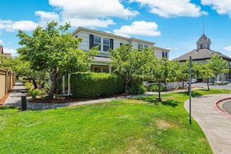 2060 Appollo Ct, Napa, CA 94559
