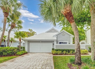 7 Wyndham Ln, Palm Beach Gardens, FL 33418