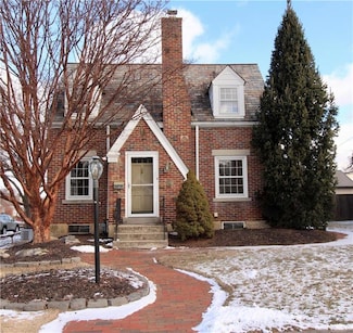 629 N 2nd St, Emmaus, PA 18049