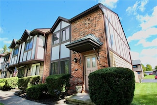 72 Camberley Place, Penfield, NY 14526