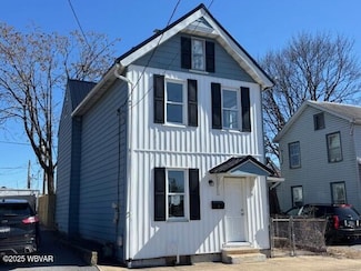 712 Penn St, Williamsport, PA 17701